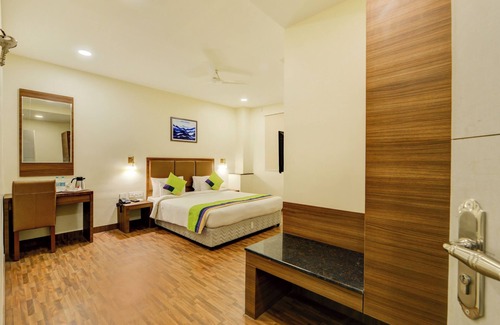 Chennai House | Budget-Friendly Stay at Treebo Tia with Family Amenities