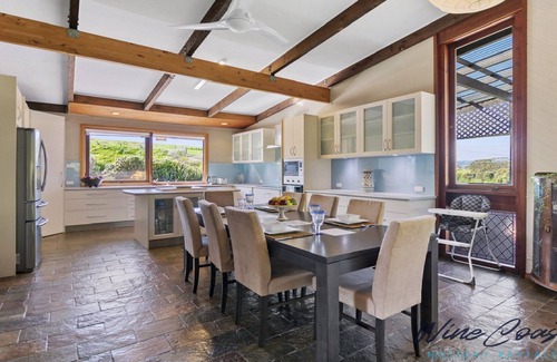 Port Willunga House | Experience Treehaven: Family-Friendly Retreat with Spa & Pool