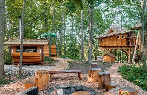 Cerveny Potok Other | Relax at Treehouse Sněžník with Wellness & Hot Tub Access