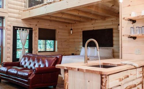 Millersburg House | Inviting Treehouse #1 by Amish Country Lodging Awaits
