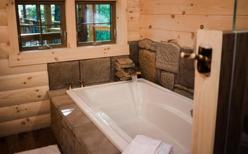 Millersburg House | Inviting Treehouse #1 by Amish Country Lodging Awaits
