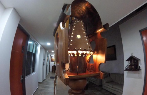 Villavicencio Hotel | Inviting Treehouse 1959 Hotel with Breakfast & Hot Tub