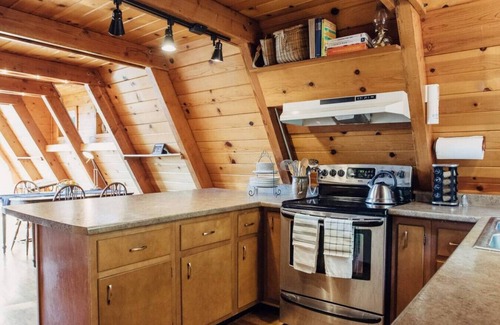 Lakehead Cabin | Discover Treehouse: A Frame Cabin with Spectacular Views