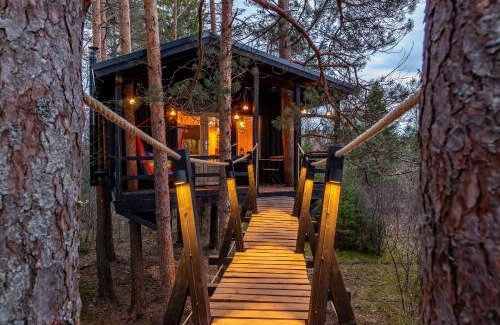 Saue Parish Cabin | Experience Unforgettable Stays at Sambliku Treehouse