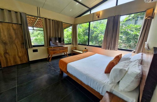 Khategaon Resort | Treepie Safari Lodge