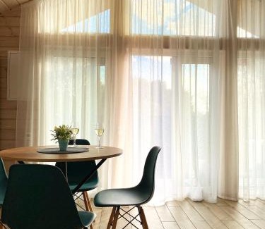 Klavdiyevo-Tarasove House | Pet-Friendly Retreat at Treeskit House - Rated 9.6/10!