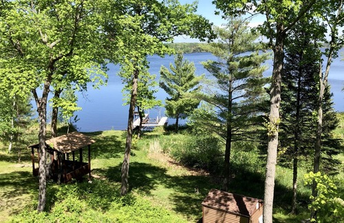 Emily House | Experience Treetop Lake House with Scenic Views & Family Amenities