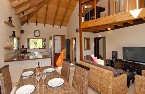Tairua House | Relaxing Treetop Oasis - Family-Friendly Holiday Home