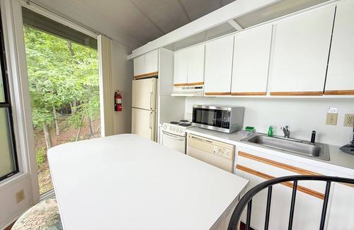 Village of Four Seasons House | Treetop Village22-2Bed/2Bath/Pools/Dock/Pickleball/Fitness Center-6-8PP-Four Seasons Area