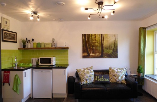 Preston Apartment | Discover Treetops - The Myriad: Family-Friendly Getaway