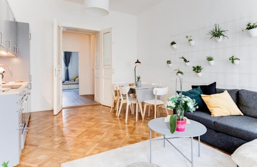 Lisbon Old Town House | Discover the Treeway Hotel: Pet-Friendly with Pool Access