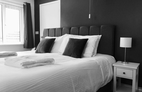 Mevagissey Bed & Breakfast | Exceptional Tregorran Guest House with Breakfast Included