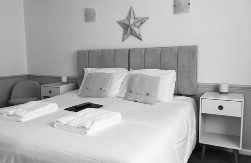 Mevagissey Bed & Breakfast | Exceptional Tregorran Guest House with Breakfast Included