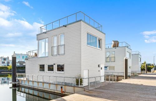 Olpenitz House | Oceanfront Bliss at Treibholz: Rooftop Terrace & Sauna