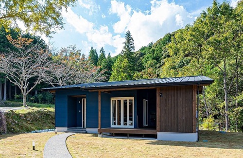 Watarai House | Relax in TREK 2LDK: Deck, Sauna & Family-Friendly Amenities