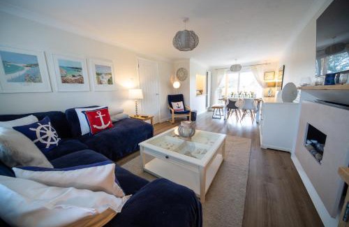 St Issey House | Discover Trelowen: Pet-Friendly 4-Star Getaway with High Ratings