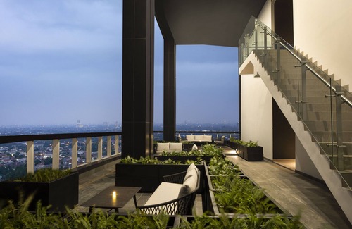 Serpong Hotel | Experience Comfort at Trembesi Hotel: 4-Star Retreat