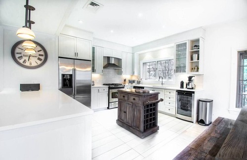 Mont-Tremblant Apartment | Experience Panache 632: Elegant Chalet with Ocean View