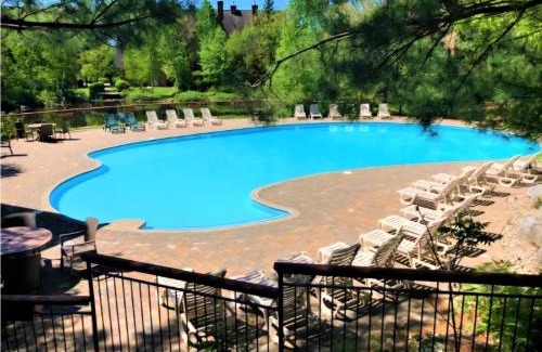 Mont-Tremblant House | Modern Plateau 218-4 with Pool and Luxe Comforts