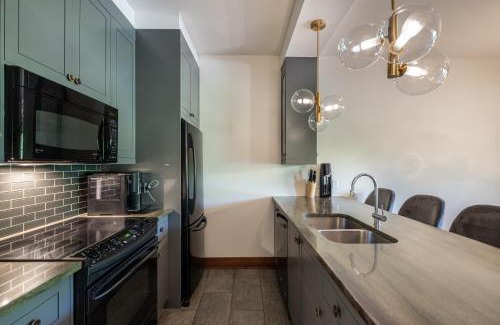 Versant Soleil Apartment | Unmatched Comfort at Tremblant Prestige - Etoile Du Matin