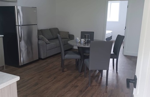 Okanagan-Similkameen Apartment | Tremendous 4-bedroom apartment in Keremeos with AC, WiFi, and all the amenities
