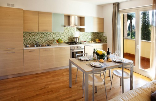 Tremezzo Apartment | Elegant Lake View Retreat with Pool, Spa & Hot Tub