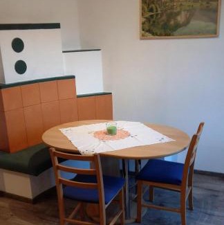 Unterach am Attersee Apartment | Tremlhof: Oceanfront Retreat with Private Beach & High Ratings