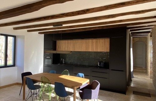 Tremolat House | Discover TREMOLAT: Renovated Farmhouse with Heated Pool