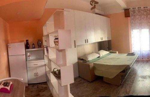 Reggio Calabria Apartment | Discover Tremulini: Pet-Friendly Haven with Top Reviews