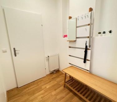 Leopoldstadt Apartment | Trendy Central Apartment: Highly Rated and Family-Friendly