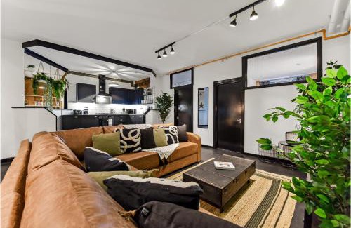 Victoria Apartment | Trendy 3BR Haven in Vibrant Hackney - Family Friendly Stay!