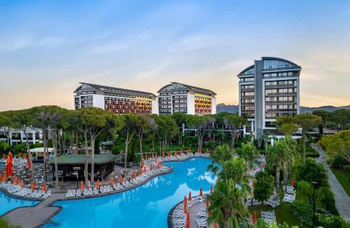 Lara Hotel | Trendy Lara: 5-Star Hotel with Oceanfront Spa & Pool