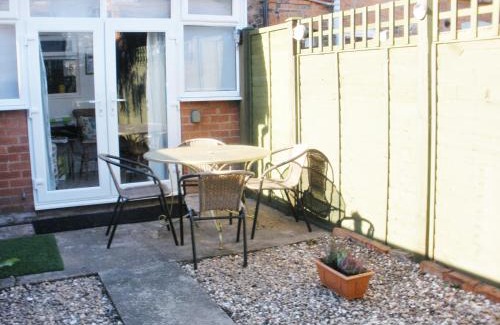 Newark House | Pet-Friendly Retreat at Trent Cottage – Rated 8.9/10