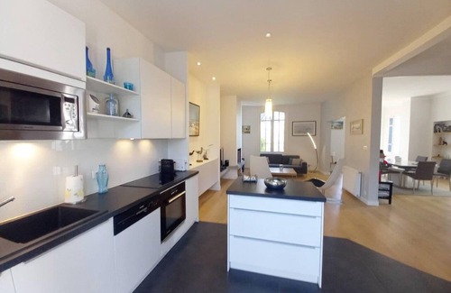 La Baule-Escoublac Villa | Idyllic Tres Belle Villa Bauloise Near Beach & City Center