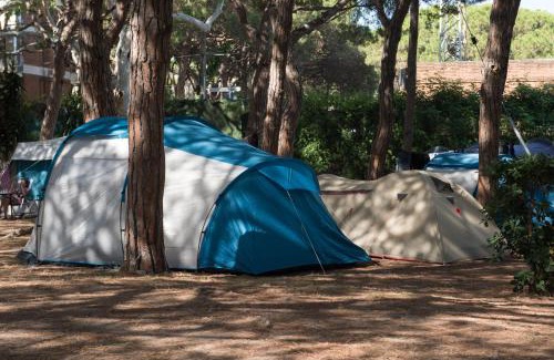 Gava Other | Affordable Oceanfront Camping 3 Estrellas with a Pool