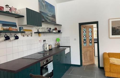 Helford Passage House | Book Your Stay at Tresahor Studio – Guest Rated 9.5/10