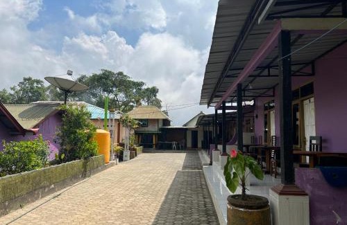 Kecamatan Sembalun Hotel | Discover Tresno Sembalun: Perfect for Families and Pets