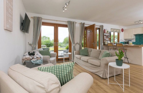 Saint Breward Cottage | Pet-Friendly Tressa with Hot Tub in St Breward, Rated 10/10