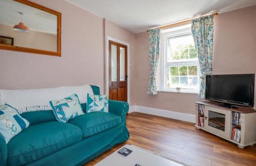 Saint Ann's Chapel House | Pet-Friendly Retreat at Trevalba Cottage - 4 Star Comfort