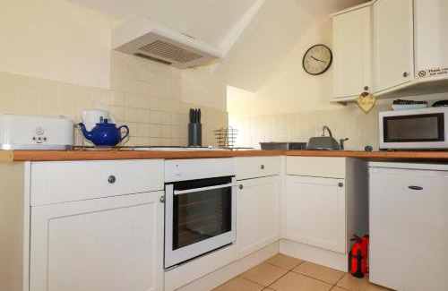 Newquay House | Pet-Friendly Trevarthian Farm Annex with 4-Star Comfort