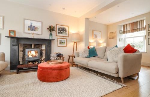Warleggan House | Pet-Friendly Treveddoe Farmhouse: Guest Rated 9.5/10