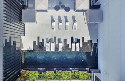 Republica Apartment | Relaxing Retreat at TrevizZo Setin Praça da República
