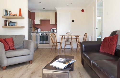 Gwithian Apartment | Seaside Tranquility: Trevose One-Bedroom Apartment Retreat