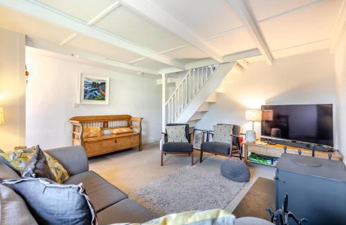 Pendeen House | Discover Trevow: Family and Pet Friendly Getaway