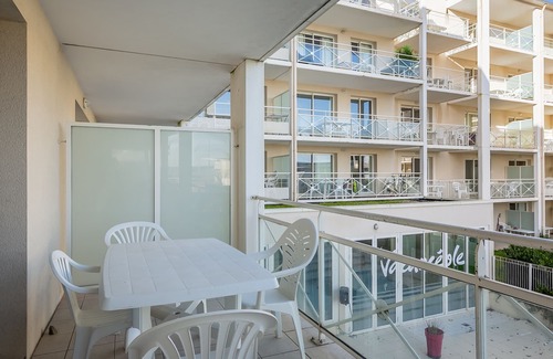 Plougonvelin Apartment | Cozy Trez Hir Apartment with Ocean View & Private Pool