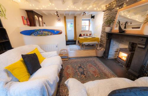 Machynlleth House | Family-Friendly Cottage for 4 with Pet Welcome