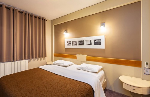 Exposicao Hotel | Discover Tri Hotel & Flat Caxias: Spa and Family-Friendly Stay