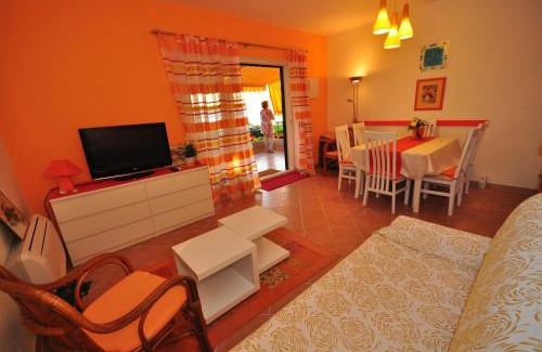 Prvic Luka Apartment | Oceanfront Retreat at TRI PALME: Guest Rated 10/10