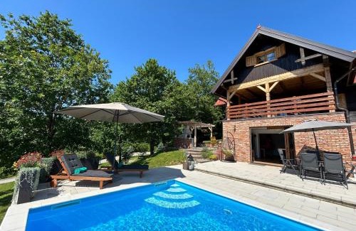 Pisarovina House | Discover Kuća Tri srca: Oceanfront Retreat with Pool
