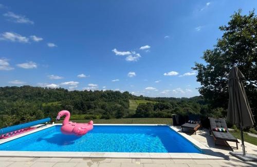 Pisarovina House | Discover Kuća Tri srca: Oceanfront Retreat with Pool